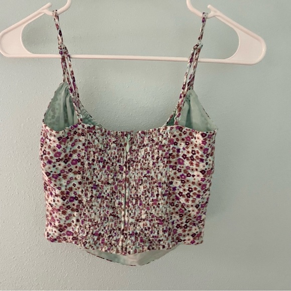 ARITZIA Sunday Best floral smocked milkmade crop top size extra small - Picture 3 of 8